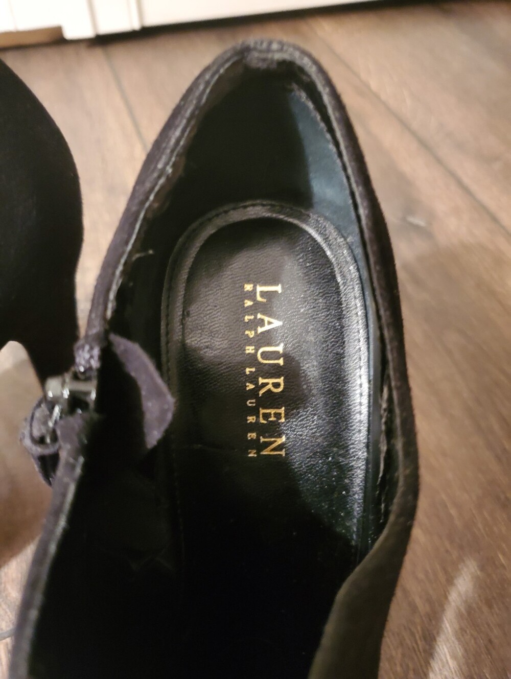 Lauren Ralph Lauren Platform Black Suede Booties Size 8.5 - Picture 2 of 10